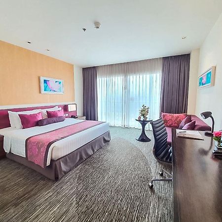 Amaranth Suvarnabhumi Hotel Bangkok Dış mekan fotoğraf